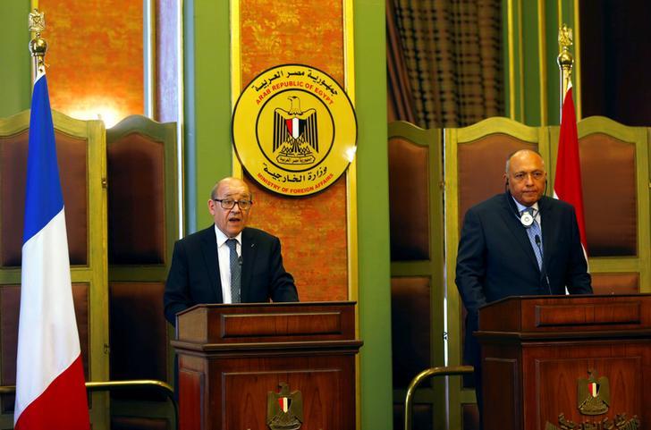 «رايتس ووتش»: فرنسا برئاسة ماكرون مستمرة في التساهل مع القمع بمصر