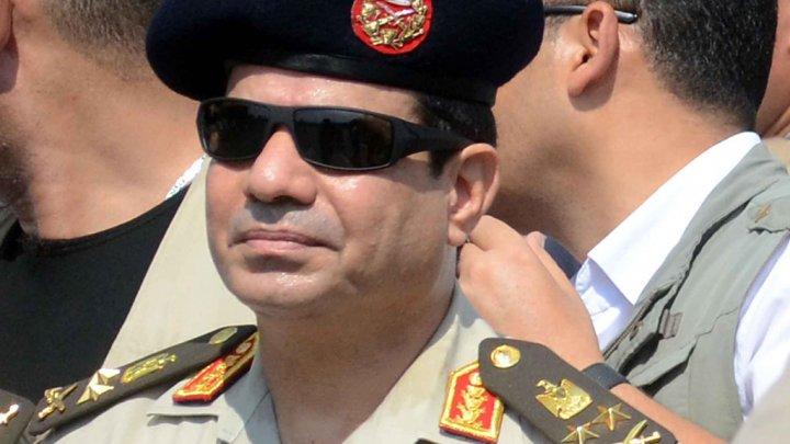 السيسي يقر ضريبة البورصة وسط مخاوف من هروب المستثمرين