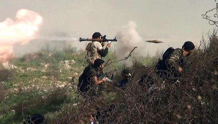 تواصل الاشتباكات بين المعارضة والنظام السوري في عدة مناطق بحلب