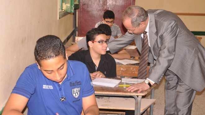 تعطيل مشروع الثانوية العامة الجديد واستفتاء شعبى على مشروعيته