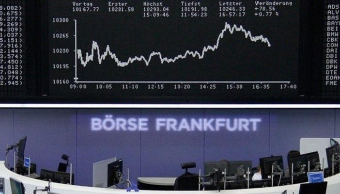 الخسائر تلاحق الأسهم الأوروبية قبل انعقاد قمة اليونان