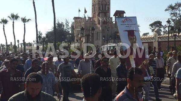 الآلاف يشيعون جنازة الشهيد أحمد عبد قاسم بالاسكندرية