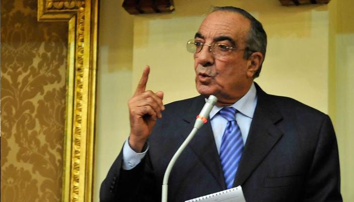 مصادر تكشف عن ملكية زكريا عزمي لصحيفة الوطن