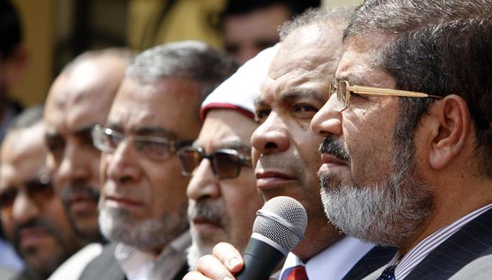 “أوبن ديموكراسي”: المصالحة تهدد بقاء السيسي