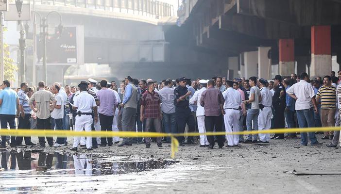 رئيس المعهد الأوروبي للقانون: السيسي بعد كل تفجير يرتكب جرما في حق مصر