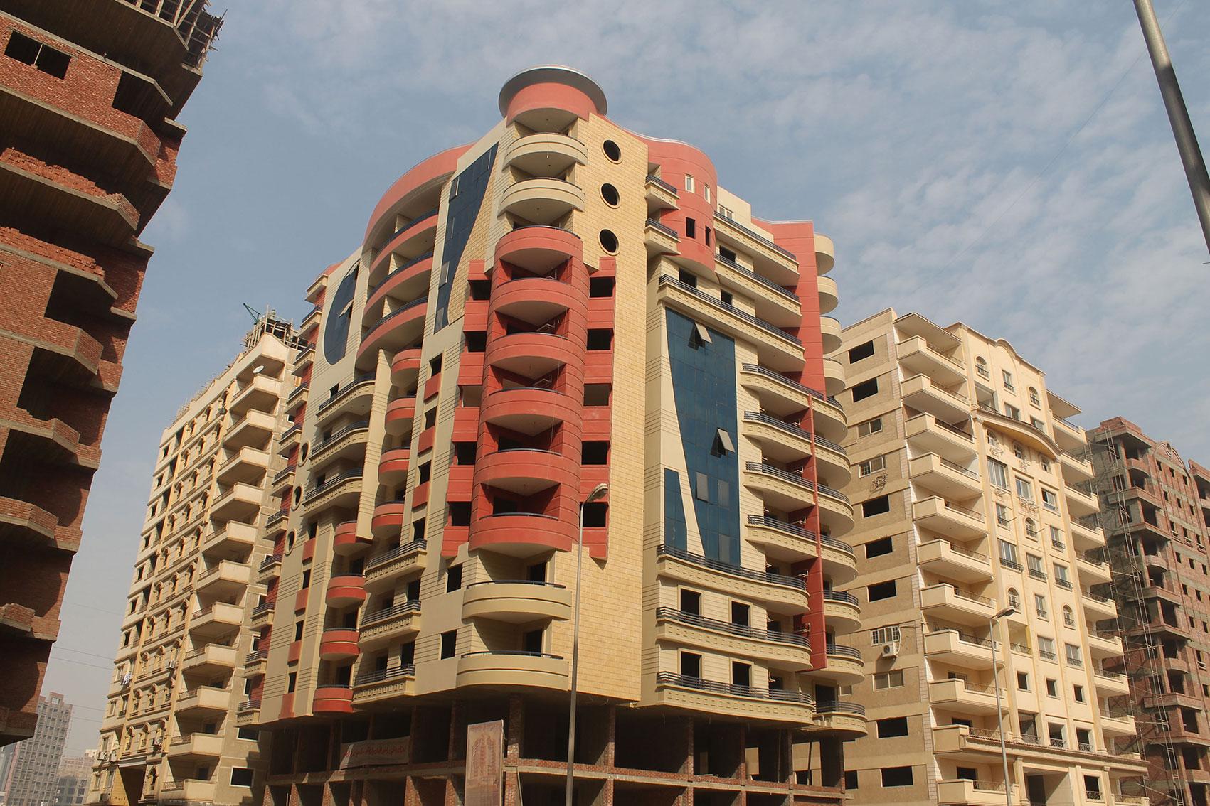 الغلاء والركود يضرب سوق العقارات في مصر