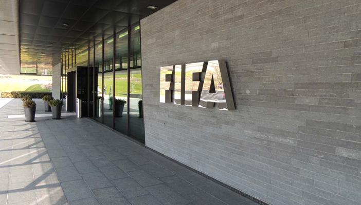 سويسرا تسلّم أحد أعضاء فضيحة الـ”فيفا” للحكومة الأميركية