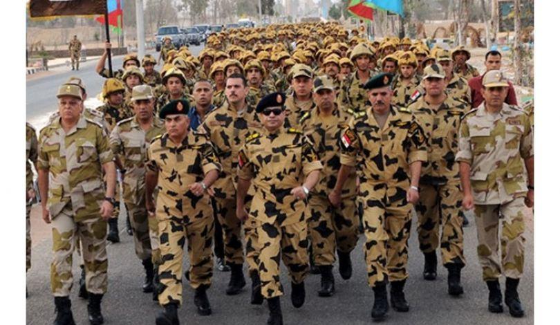 بعد إفشال جيش تركيا للانقلاب.. السيسي يضمن ولاء العسكر بزيادة العطايا