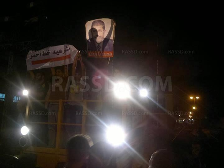 رافضو الانقلاب يقطعون السكة الحديد بالإسماعيلية