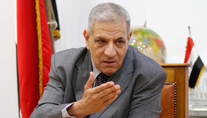 خبراء لـ “رصد”: تصريحات “محلب” في غينيا حول سد النهضة.. كارثية