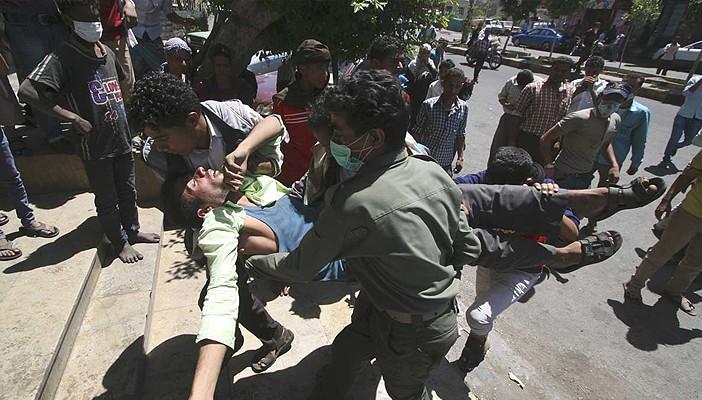 مسؤول يمني: 1000 قتيل سقطوا خلال ثلاثة أشهر من الاشتباكات بعدن