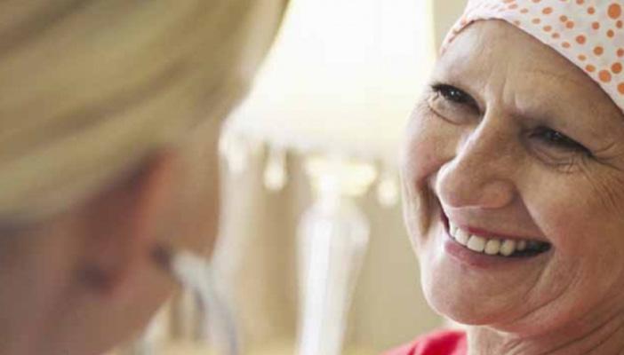 دراسة: العلاج الكيميائي للسرطان لا ينفع كبار السن