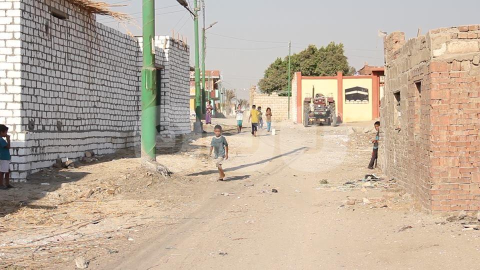 بالصور.. قرية عرب المساعيد بالجيزة  بلا مرافق