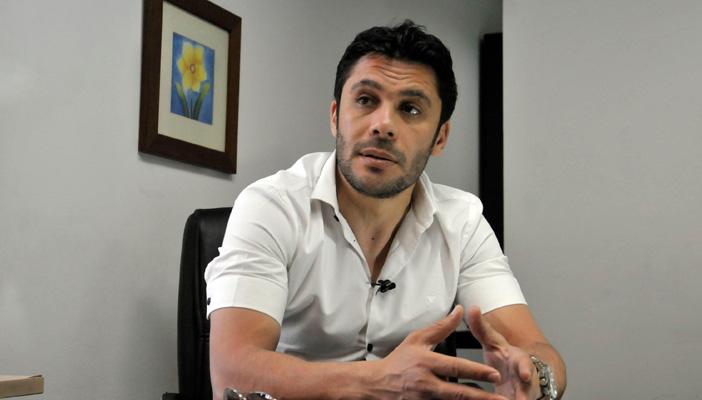 “الصقر” يقترب من قيادة “بتروجت” في الموسم المقبل