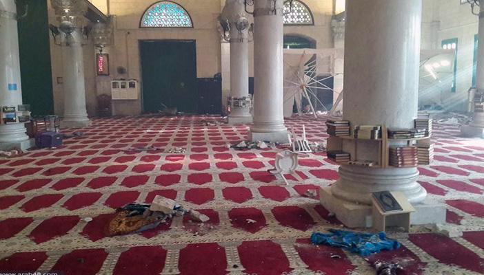 بالفيديو والصور.. الاعتداء الإسرائيلي على المسجد الأقصى