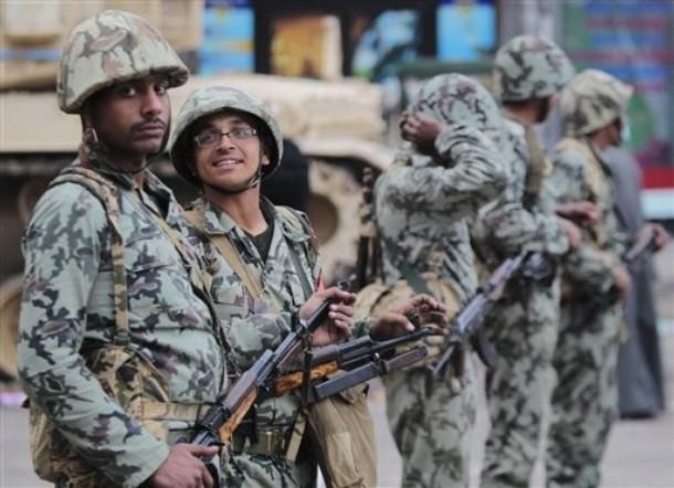 “الثورية والإخوان وعدم الطاعة” شروط محرمه علي مجند الجيش