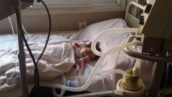 النيابة تحقق في وفاة 4 أطفال ببني سويف بسبب محلول جفاف منتهي الصلاحية