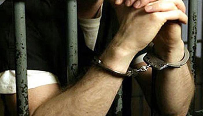 القبض على ضابط شرطة بتهمة الحصول على رشوة