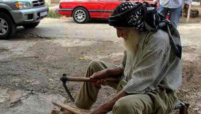 حكاية مُعمِّر لبناني.. 117 عامًا.. ابنه الأكبر 86 عاما والأصغر 5 سنوات