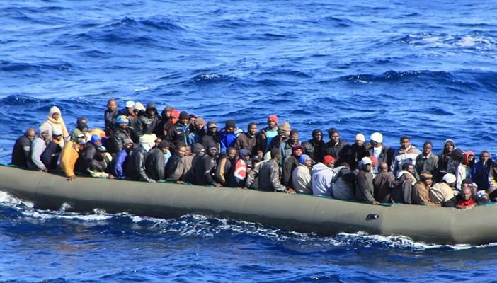 المغرب وإسبانيا ينقذان 39 متسللًا إفريقيًا عبر مضيق جبل طارق