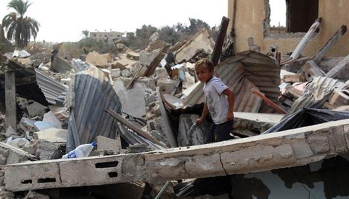 مصرع وإصابة 7 أشخاص في سقوط قذيفة على منزل بالشيخ زويد