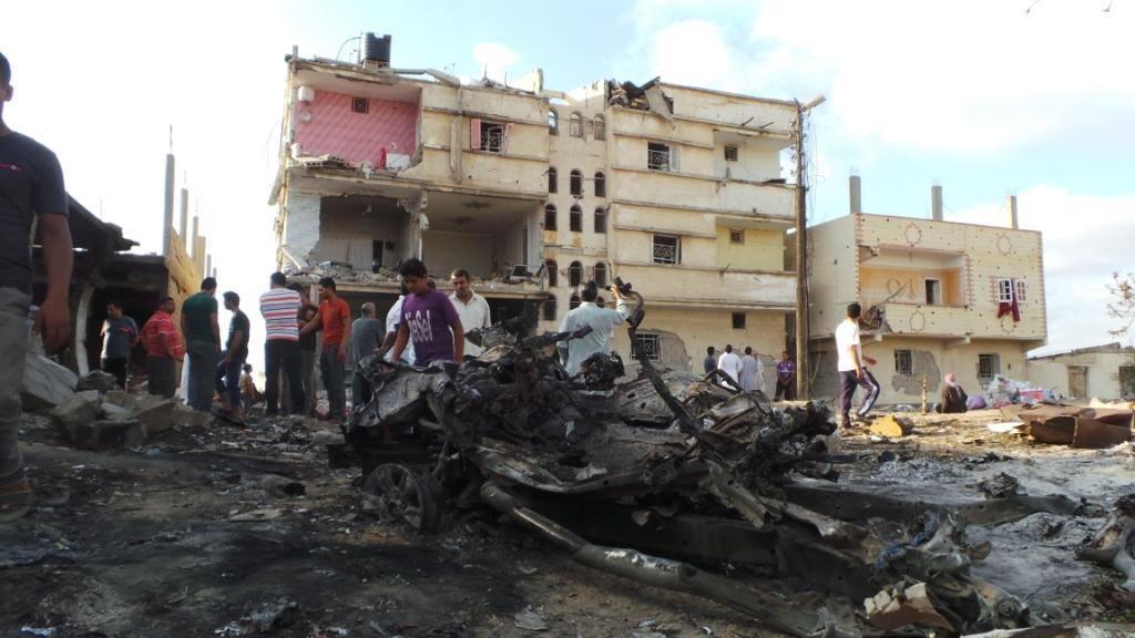 قتل وتعذيب وفقر.. مآسٍ تعيشها مصر وسط فرحة النظام بتفريعة قناة السويس