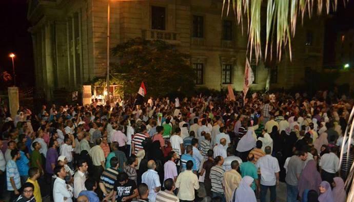 فيديو..التراس “حرية” يشعل الإسكندرية في مليونية “ليلة القدر”