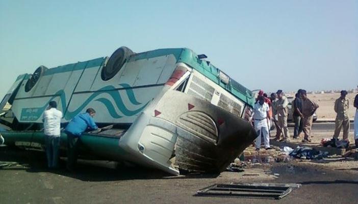 مقتل وإصابة 43 في حادث مروري ببني سويف