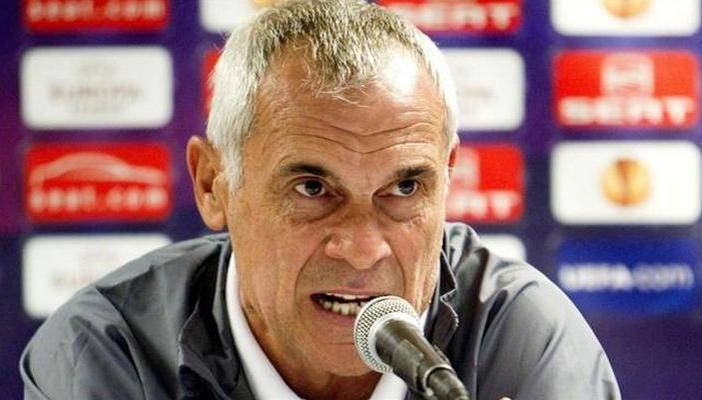 صدام بين “كوبر” واتحاد الكرة بسبب “ودية” أغسطس