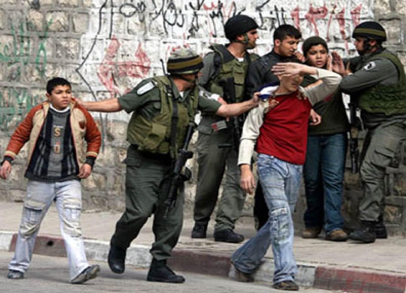 جيش الاحتلال الإسرائيلي يعتقل 2320 طفلًا فلسطينيًا  خلال 10 أشهر