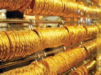 “عيار 14” يدخل سوق الذهب بـسعر 295 جنيها للجرام لتنشيط المبيعات