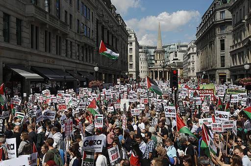 تظاهرة حاشدة بـ”لندن” في يوم الحراك العالمي لأجل غزة