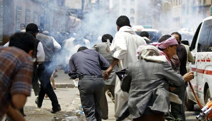 إصابة نائب رئيس البرلمان اليمني ومقتل 4 من مرافقيه