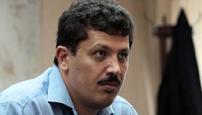 بالفيديو.. رئيس إيران الأسبق يُودّع ابنه إلى السجن