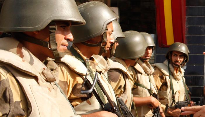 حقيقة دور الجنود المصريين في اليمن