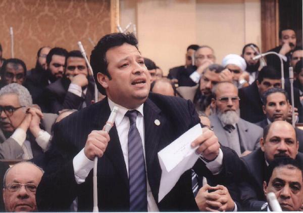 عزام: مجلس حقوق الإنسان أصبح مجلسًا لـ”حروق الإنسان”