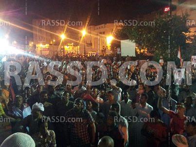 احتشاد الآلاف بقنا استعدادا لمسيرة رفض الانقلاب