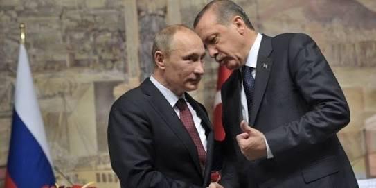 تركيا تقترح الاستغناء عن الدولار في تجارتها مع روسيا