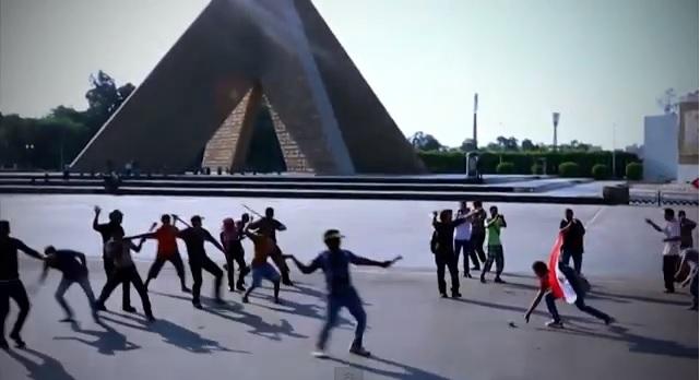 فيديو.. «فريزينج» مذبحة المنصة يفضح تزييف قناة العربية