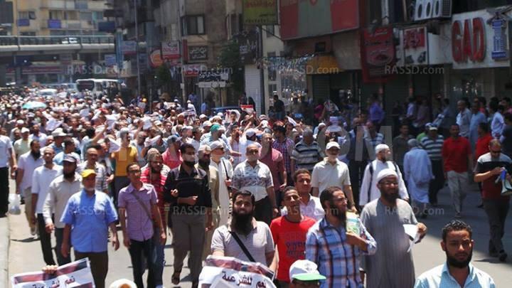 استشهاد متظاهر بعد إطلاق بلطجية النار على مسيرة الهرم