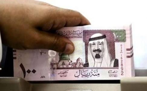 ارتفاع سعر الريال السعودي بالسوق السوداء مسجلًا 3.30 جنيهات للبيع