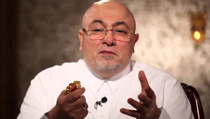 رئيس قناة أزهري: الجندي يجمع بين وظيفتين.. ومرتبه 100 ألف شهريا