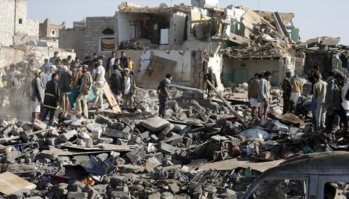 ميليشيا الحوثي يجددون قصفهم على الأحياء السكنية بتعز