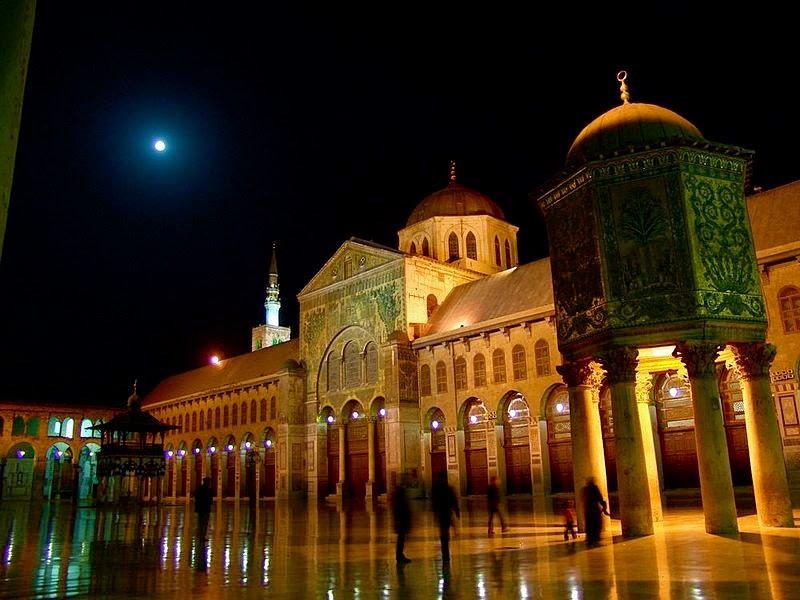 بالصور.. تعرف على ابرز دور العبادات التي تحوّلت إلى مزارات سياحية