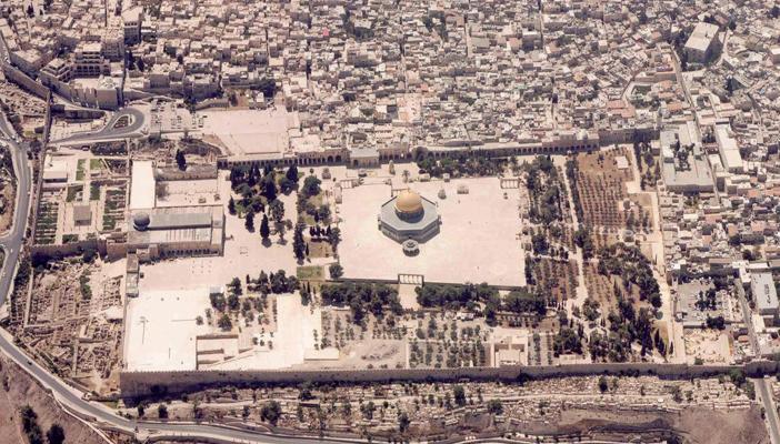 القدس الدولية تحذر من “أضخم مخطط تهويدي” بمحيط الأقصى
