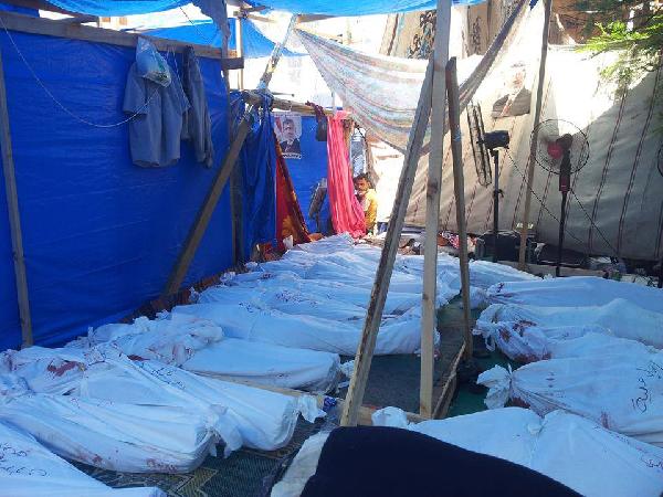 تظاهرة للجزائرين ضد الانقلاب العسكري وجرائمه