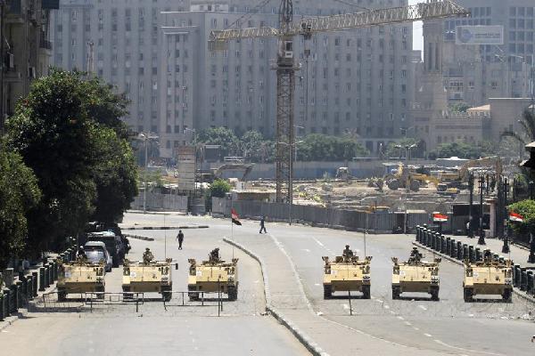 على خطى 28 يناير: الانقلابيون يلجأون لقطع الاتصالات