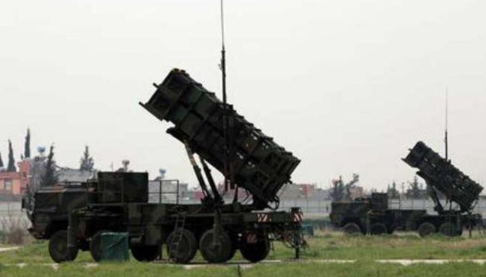 وزير الدفاع الإسباني: مستمرون في نشر صواريخ “باتريوت” بتركيا