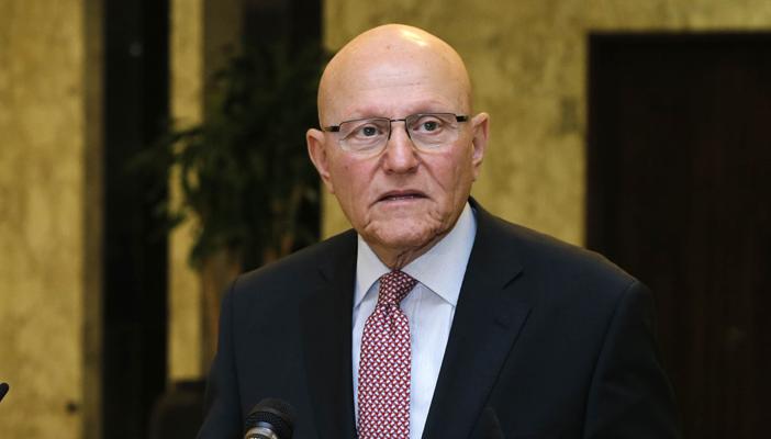 رئيس وزراء لبنان يعترف باستخدام القوة ضد المتظاهرين