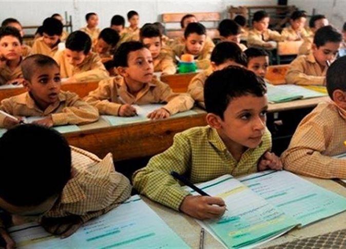 مجلس الوزراء يرفض زيادة أسعار مناقصة الكتاب المدرسي للمطابع الخاصة